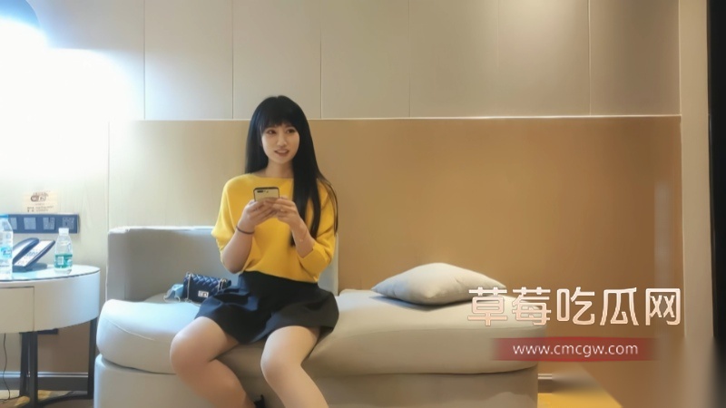 鸭哥探花精品作之黄衣00后 1 鸭哥探花精品作之黄衣00后 1