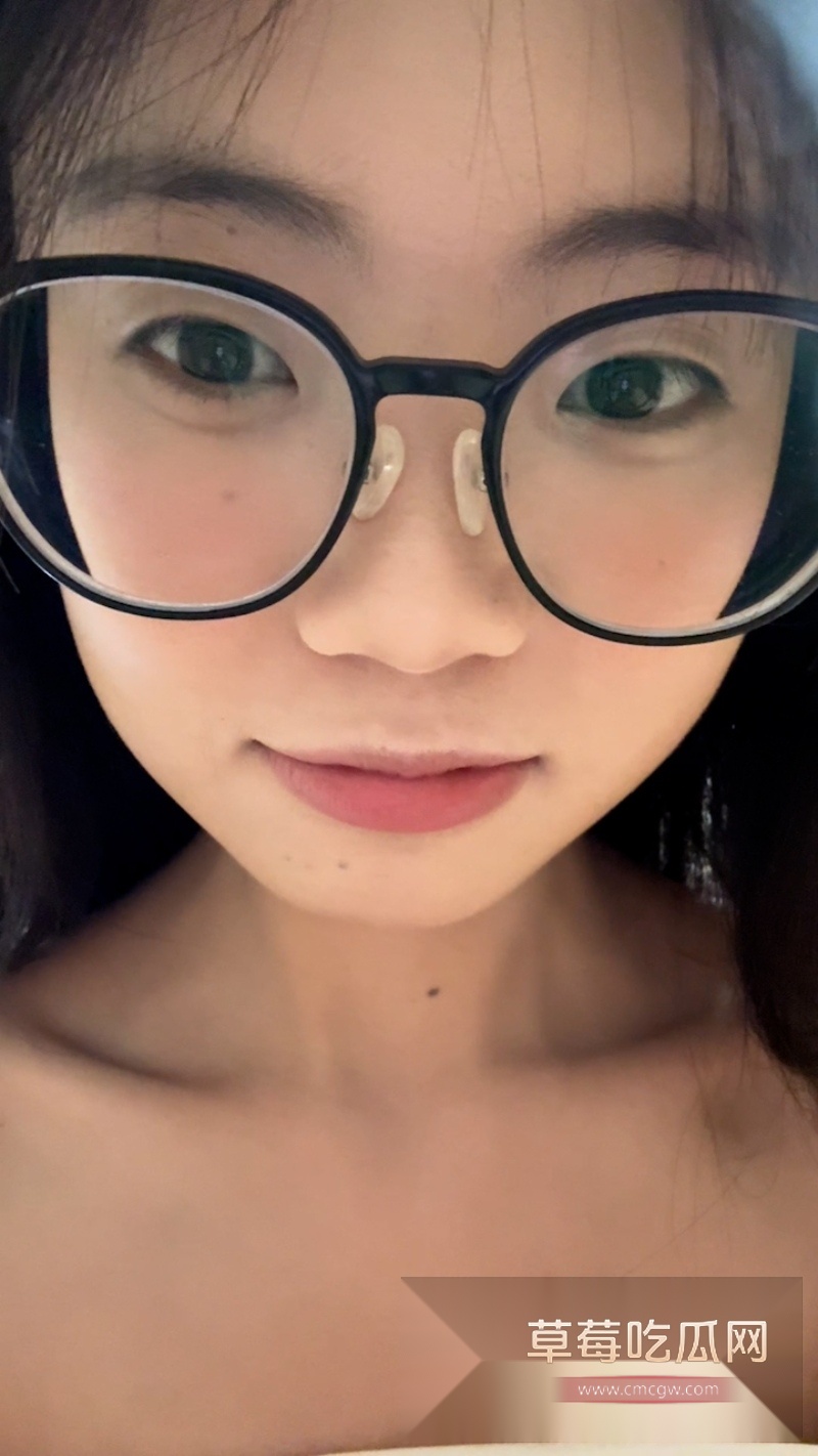 南京审计大学高颜值大奶学生妹陈晓敏 6 南京审计大学高颜值大奶学生妹陈晓敏 6