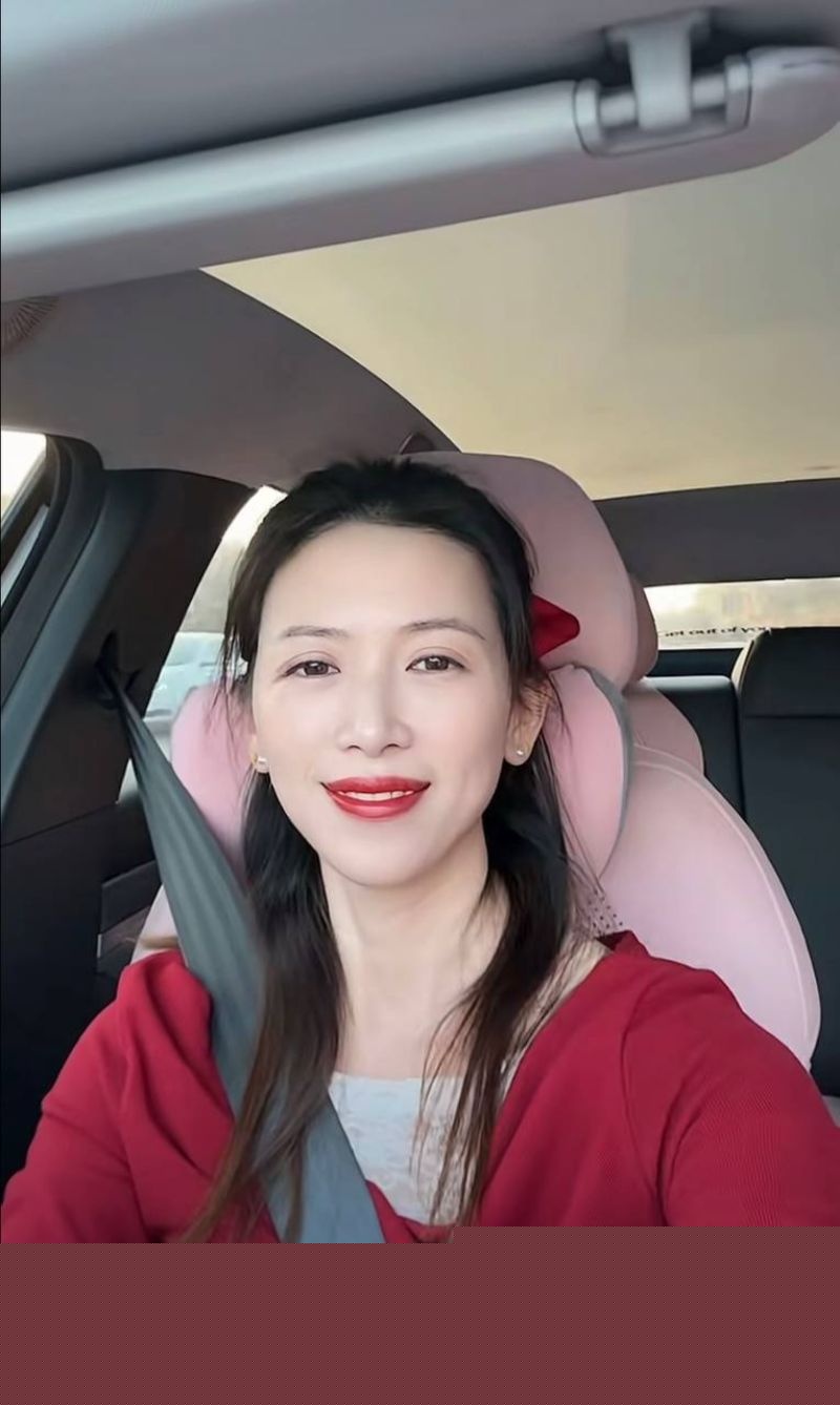 抖音女网红娜姐重生跟高飞的离婚协议11