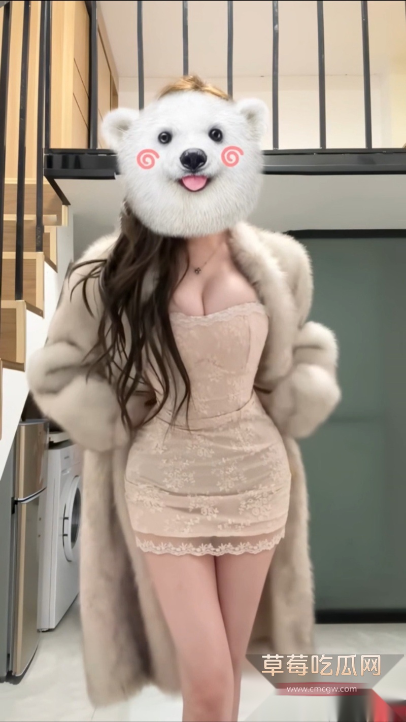 抖音大奶嫩妹小鱼京子 12