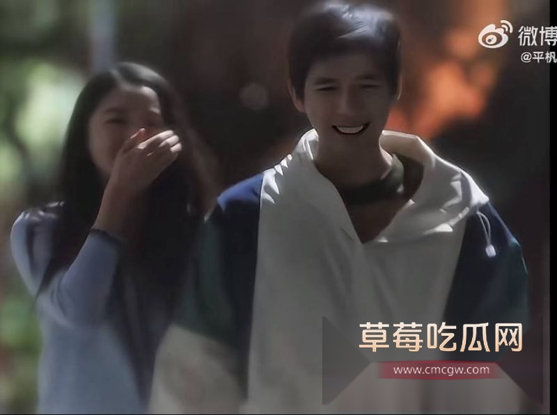 王安宇与关晓彤等女明星的亲密合照4 王安宇与关晓彤等女明星的亲密合照4