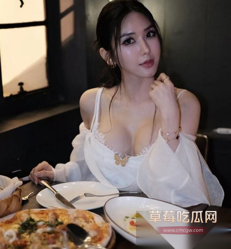 抖音高颜值欲女 杨欣懿 9 抖音高颜值欲女 杨欣懿 9
