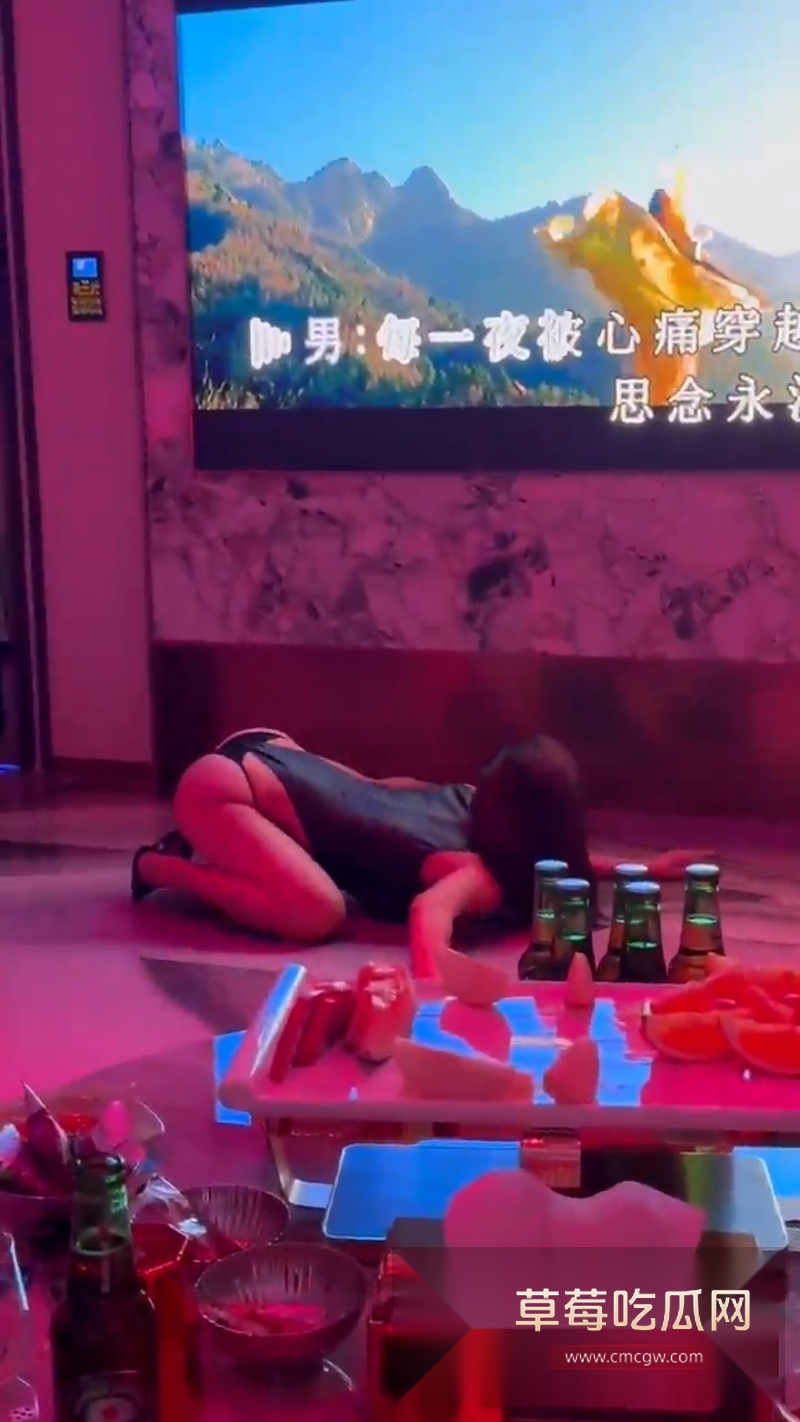 商K淫乱生活合集 9 商K淫乱生活合集 9