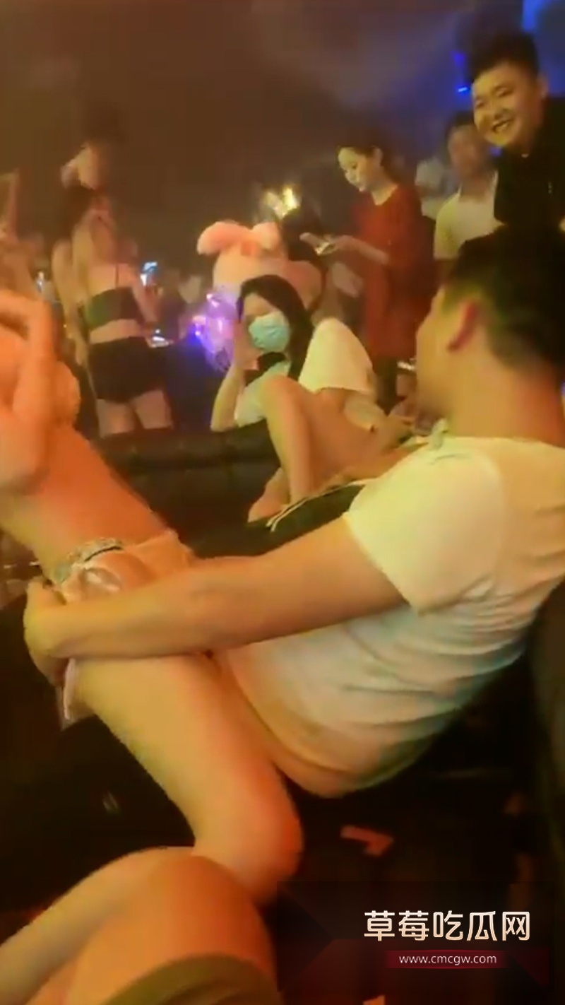 商K淫乱生活合集 12 商K淫乱生活合集 12