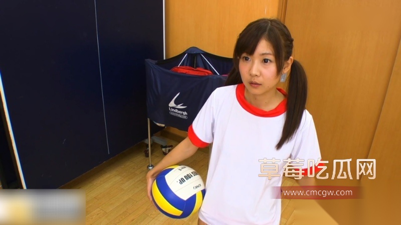 19岁萝莉妹子遇上40岁大屌猛男 5 19岁萝莉妹子遇上40岁大屌猛男 5
