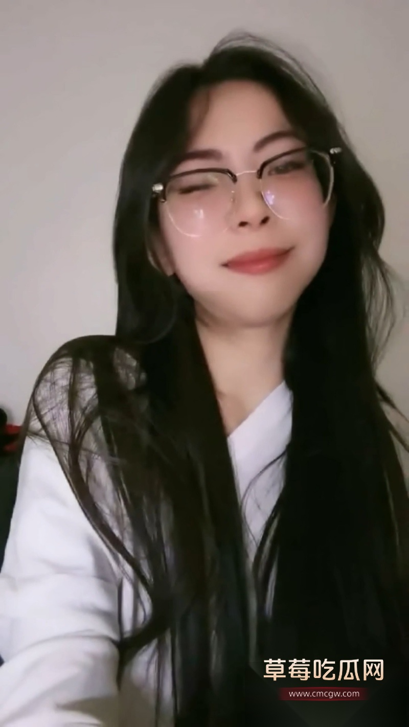 极品四眼纹身妹妮寇1v1 1 极品四眼纹身妹妮寇1v1 1