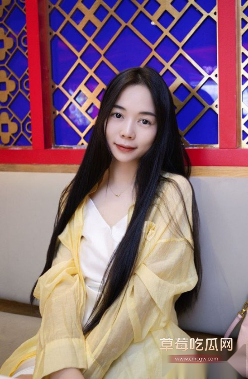 广西D奶人妻女教师陈晓琳 10 广西D奶人妻女教师陈晓琳 10