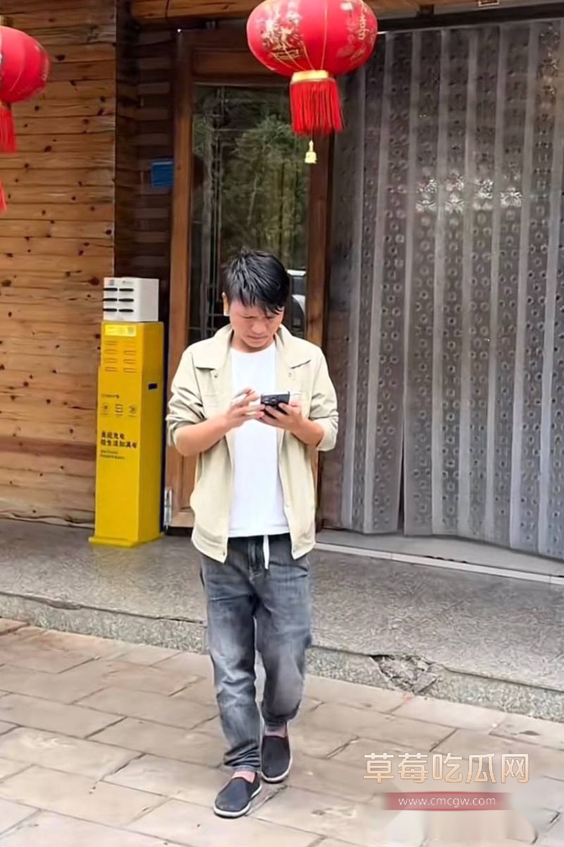 小英曝上如拉出轨表妹21 小英曝上如拉出轨表妹21