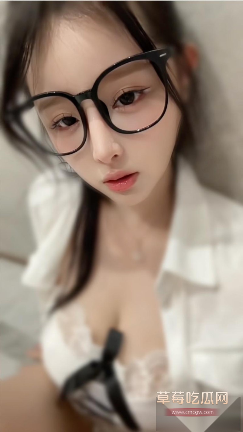 兔兔baby和大佬裸聊2 兔兔baby和大佬裸聊2