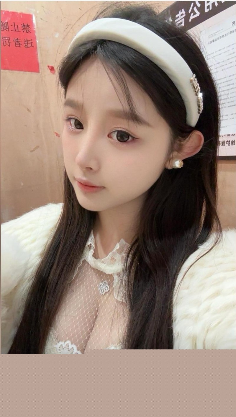 兔兔baby和大佬裸聊4 兔兔baby和大佬裸聊4