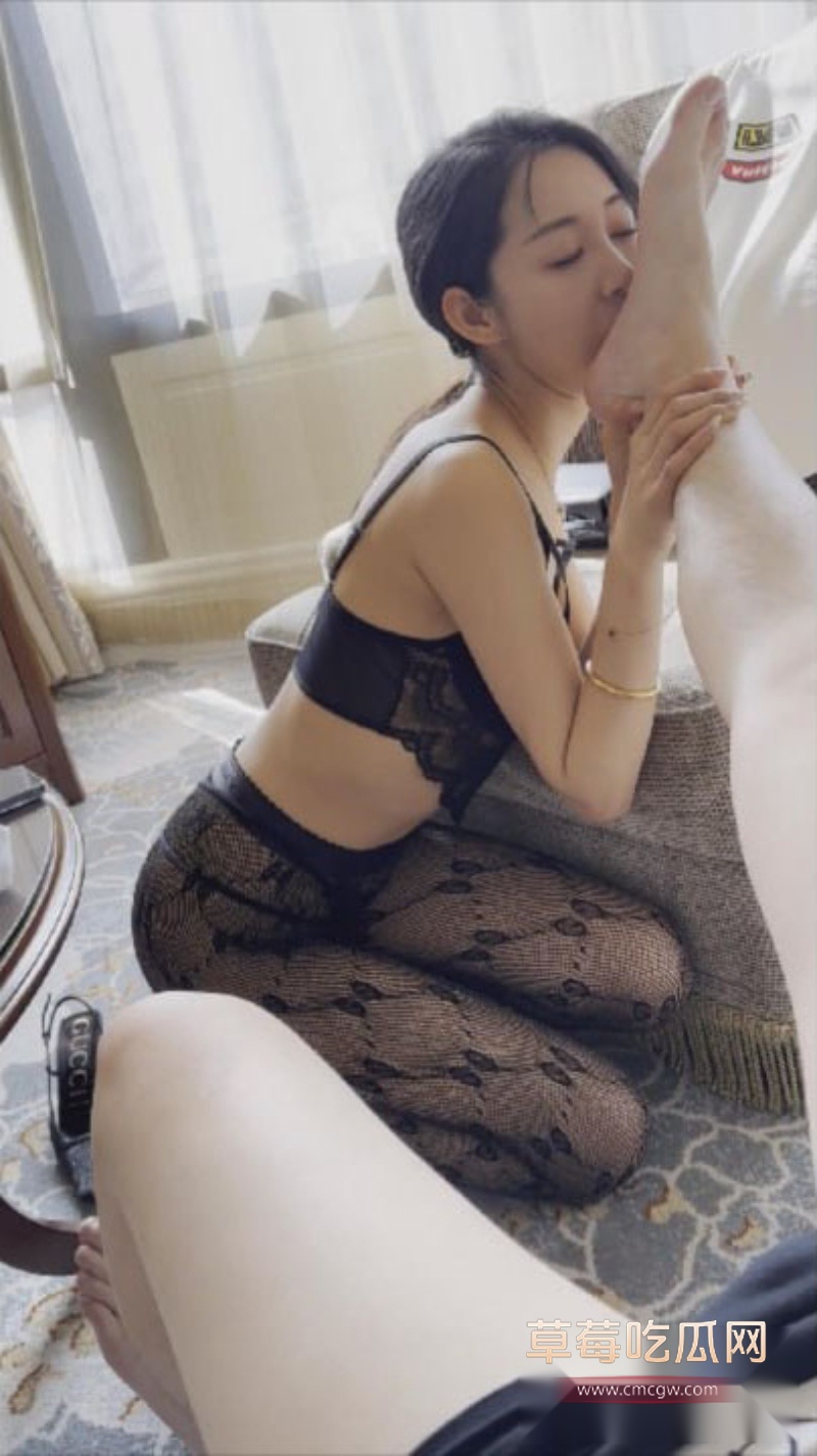 女神母狗本性爆发 7 女神母狗本性爆发 7