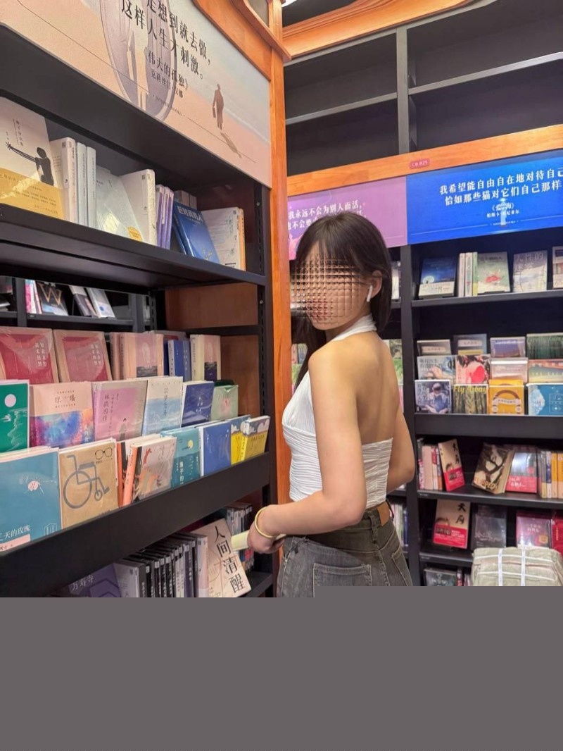 海角社区39岁妈妈和30岁堂姐5