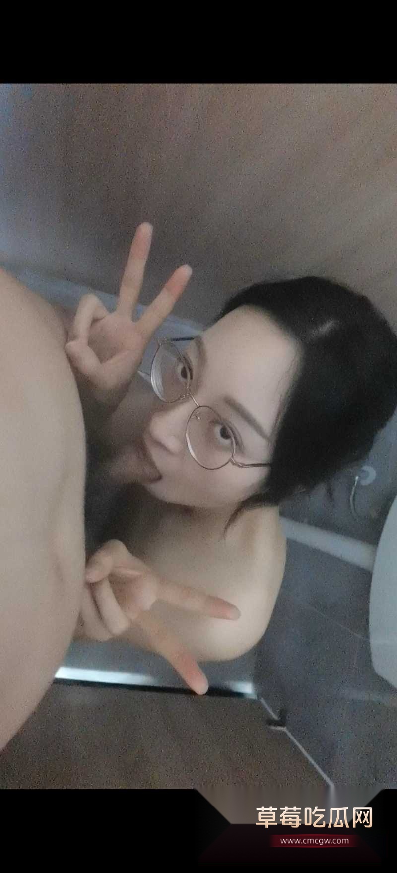 武汉大学反差婊学姐王佳雯 5