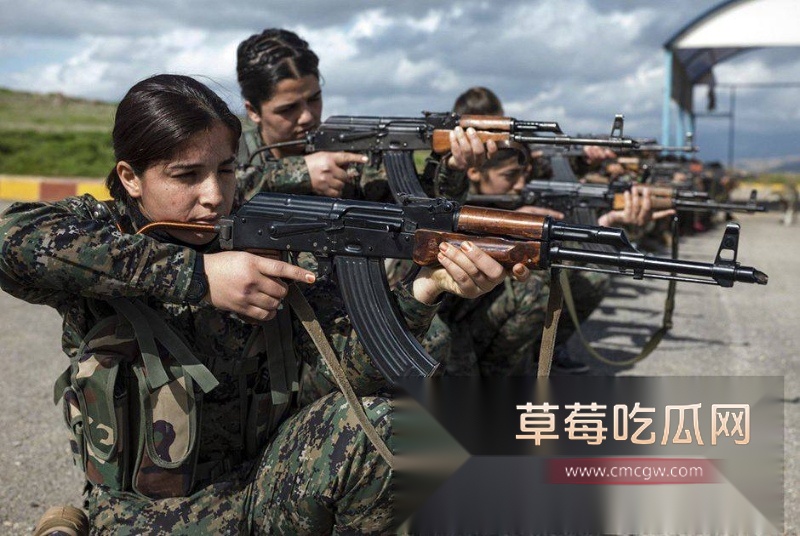 叙利亚惊现大量女兵被虐杀 ISIS极端恐怖组织 11