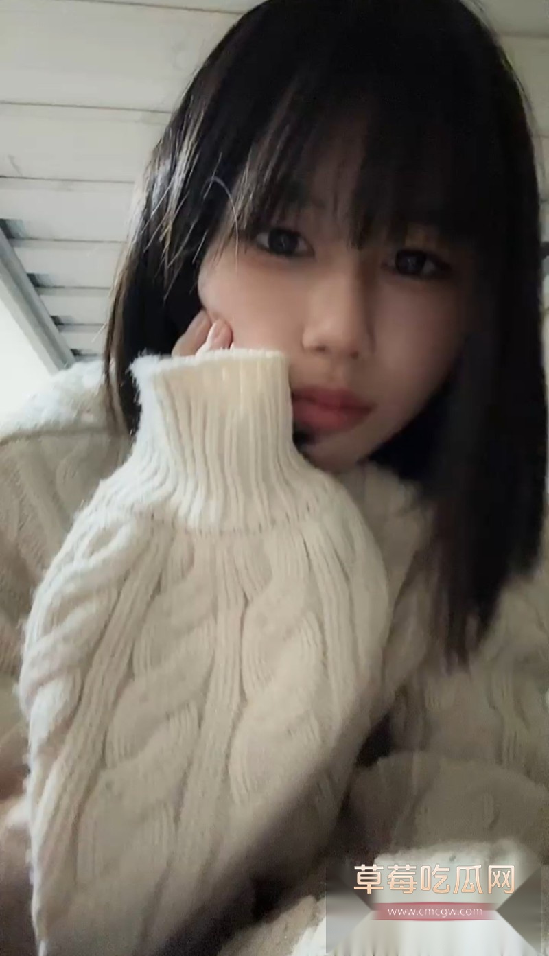 超可爱的短发齐刘海清纯正妹2 超可爱的短发齐刘海清纯正妹2
