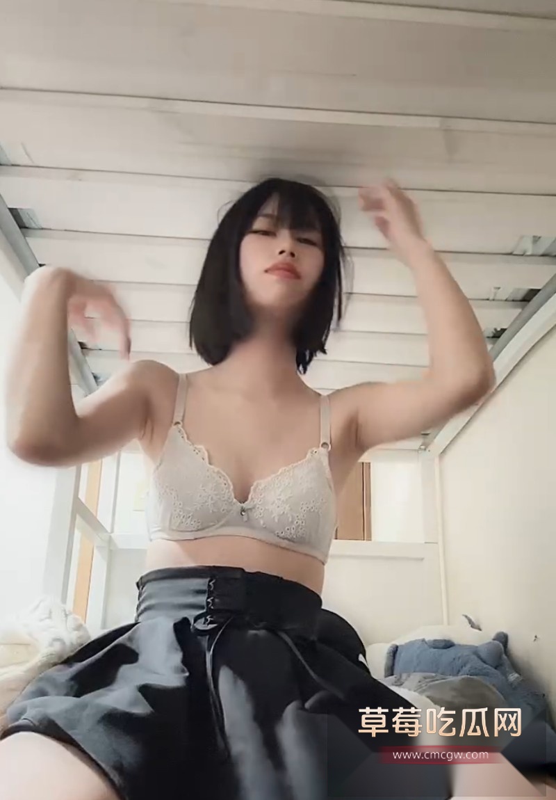 超可爱的短发齐刘海清纯正妹7 超可爱的短发齐刘海清纯正妹7