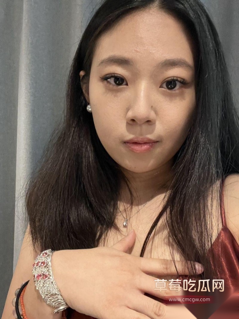 石家庄眼镜教师陈亚楠 3