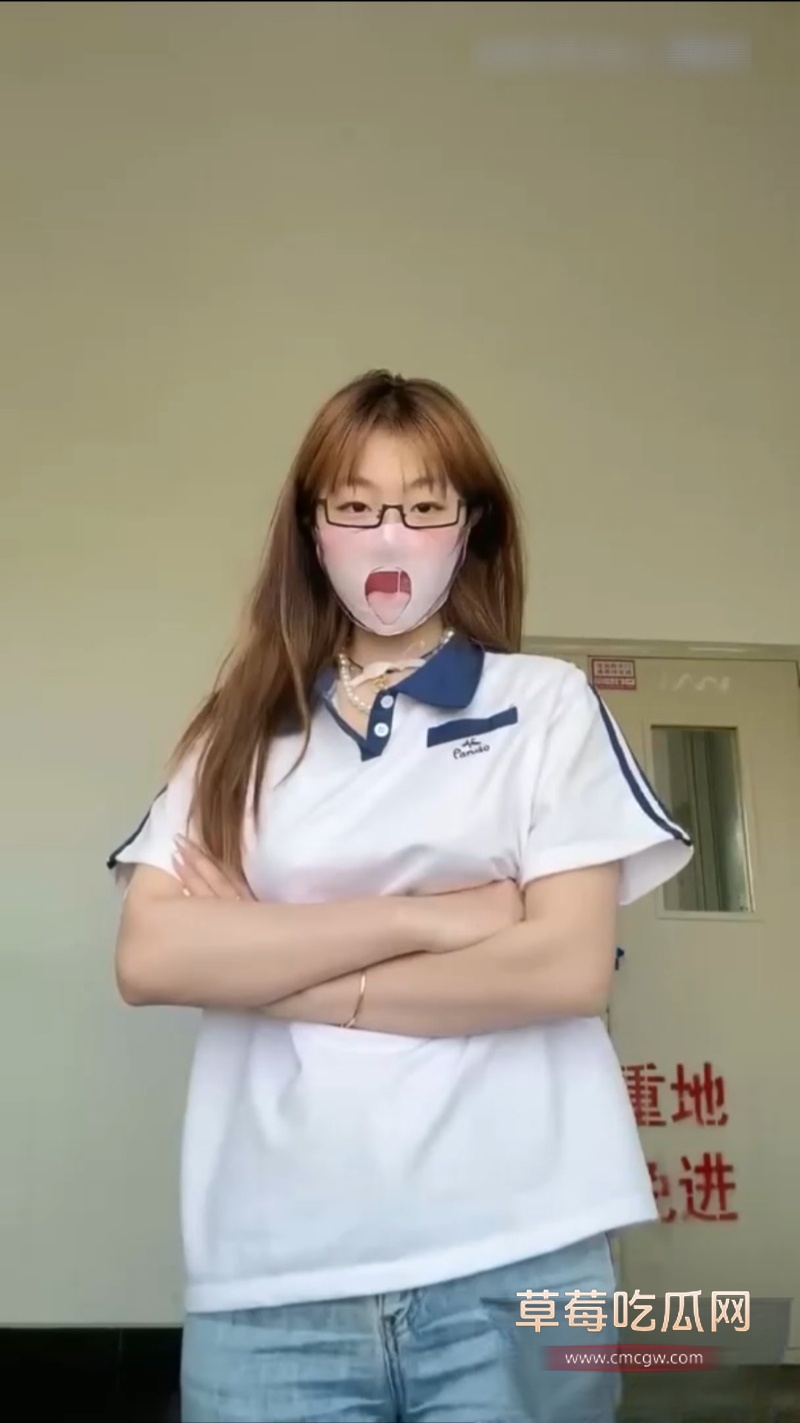 顶级身材反差女大 一只桃桃 17 顶级身材反差女大 一只桃桃 17