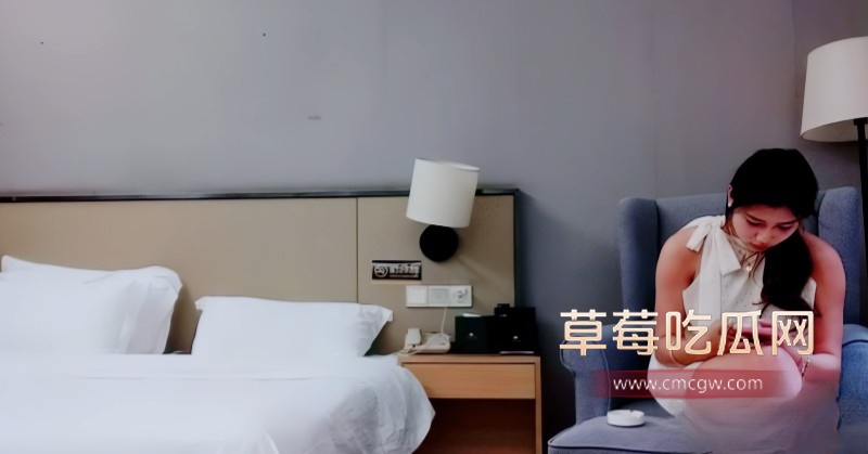 利哥探花在他的胯下1 利哥探花在他的胯下1