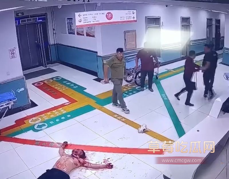 急诊大厅打架斗殴5