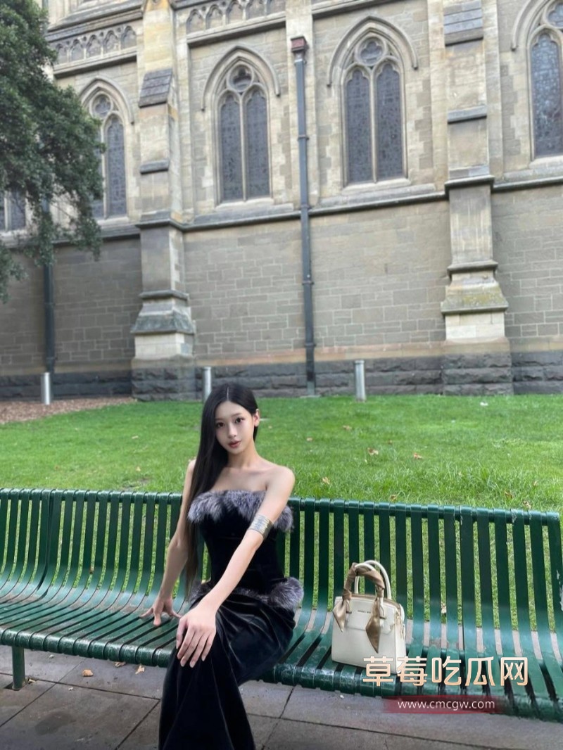 超漂亮的御姐风美女与炮友做爱2 超漂亮的御姐风美女与炮友做爱2
