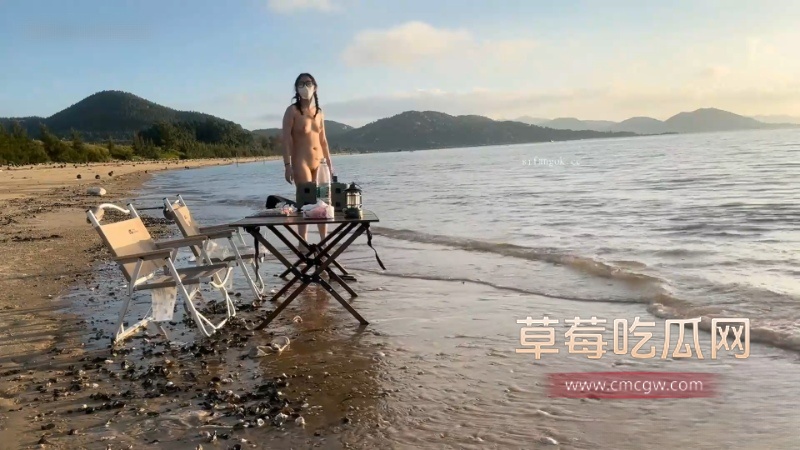 cikaimoonLiWaynix海边全裸 2 cikaimoonLiWaynix海边全裸 2