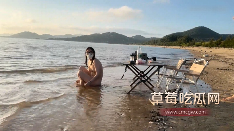 cikaimoonLiWaynix海边全裸 3 cikaimoonLiWaynix海边全裸 3