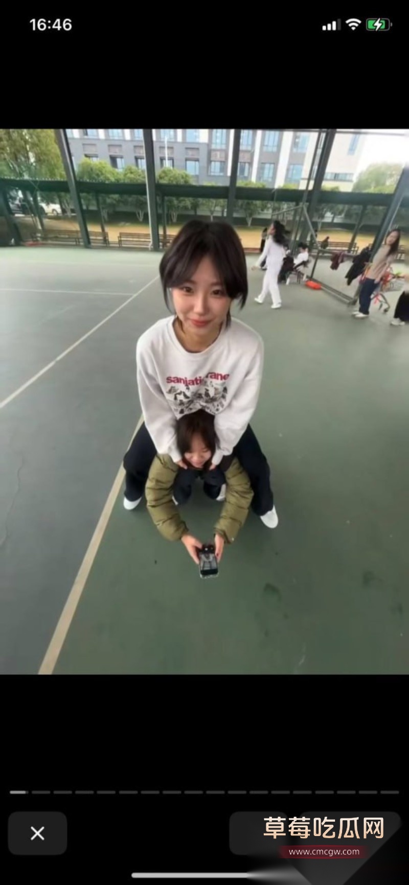 江西土豪包养三小妹14