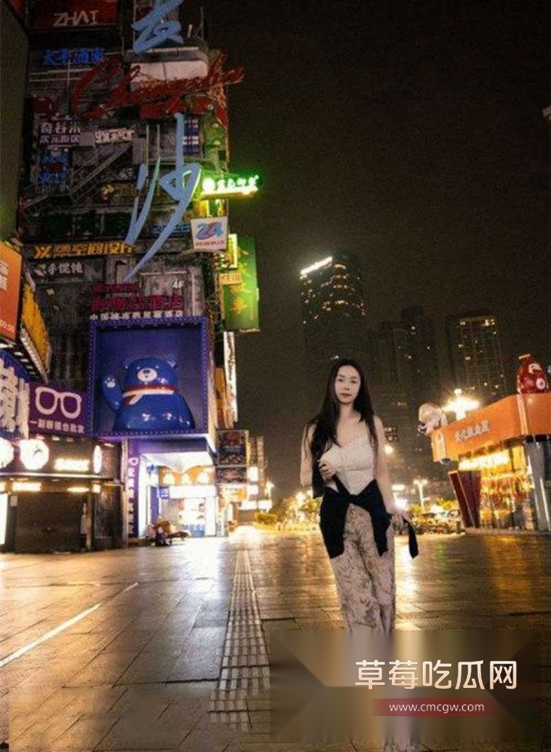 微微 3 微微 3