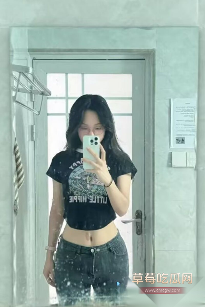 武汉大学 王梦摇 10