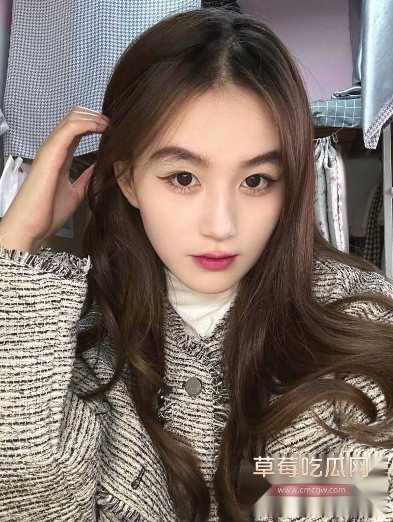 乖乖女王玥 11 乖乖女王玥 11