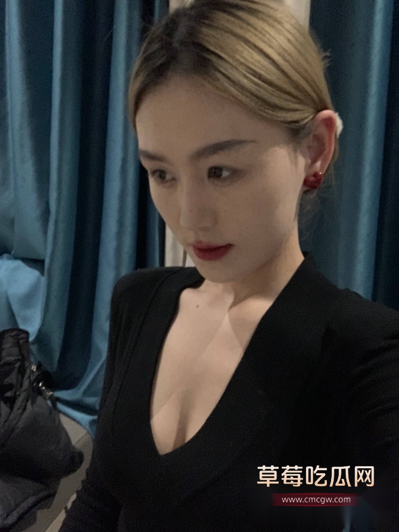 乖乖女王玥 14 乖乖女王玥 14