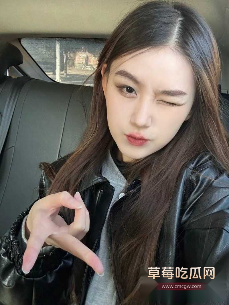 乖乖女王玥 25 乖乖女王玥 25