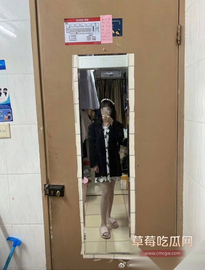 梁凰荣出轨聊天记录小红书女员工梁凰荣相关图片20 梁凰荣出轨聊天记录小红书女员工梁凰荣相关图片20