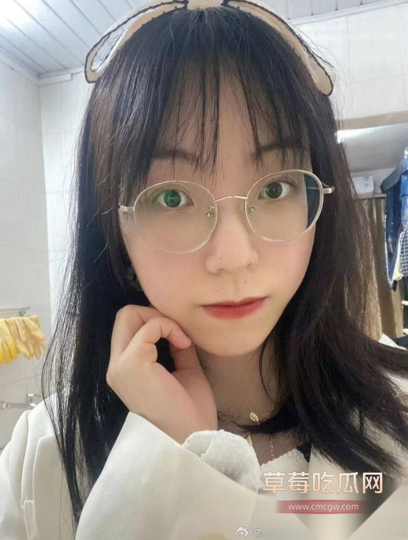 梁凰荣出轨聊天记录小红书女员工梁凰荣相关图片23 梁凰荣出轨聊天记录小红书女员工梁凰荣相关图片23