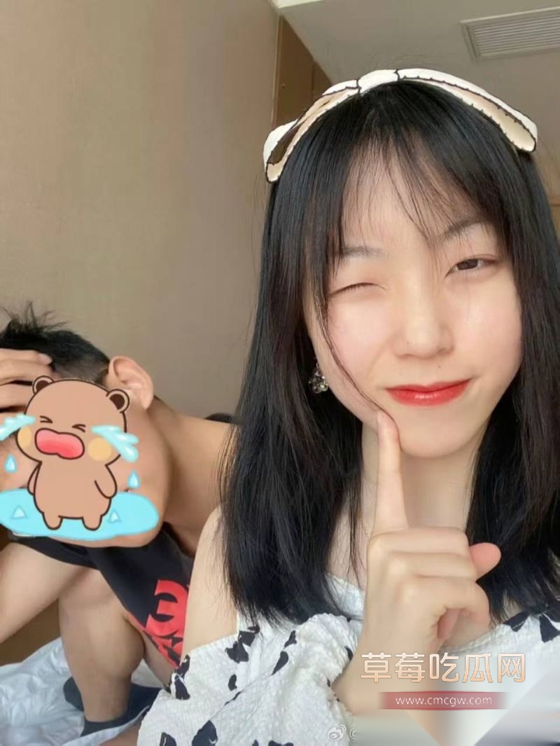梁凰荣出轨聊天记录小红书女员工梁凰荣相关图片24 梁凰荣出轨聊天记录小红书女员工梁凰荣相关图片24