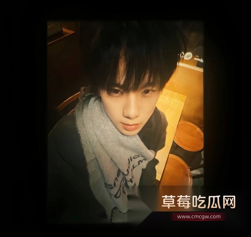 54w粉丝女神凡随意张艺凡 被现任男友7ce发小作文实锤出轨 3
