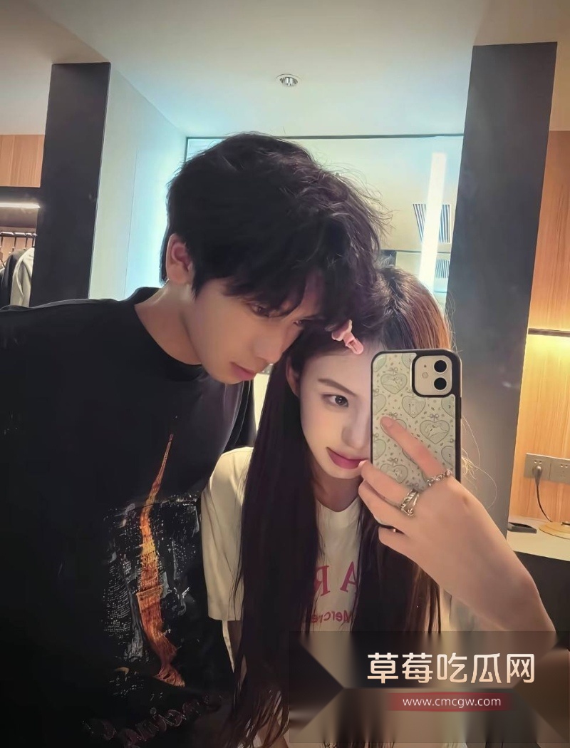 54w粉丝女神凡随意张艺凡 被现任男友7ce发小作文实锤出轨 56