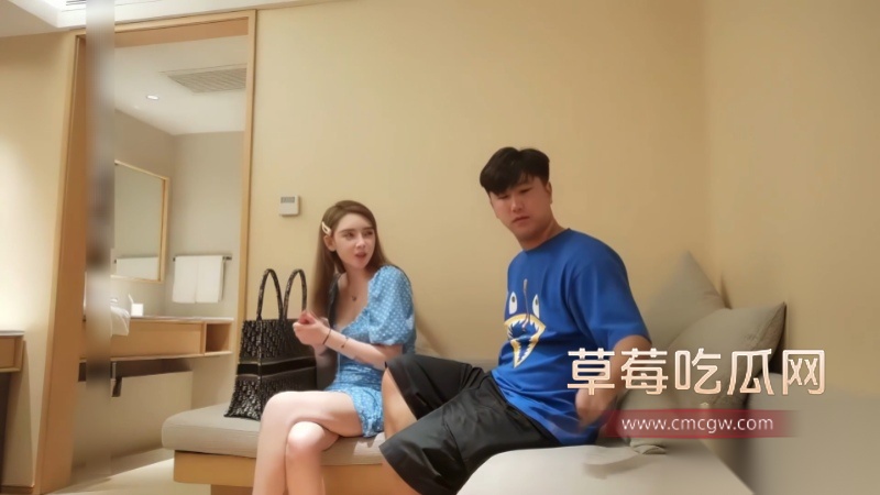 小宝寻花极品颜值美乳蓝裙外围妹子 1 小宝寻花极品颜值美乳蓝裙外围妹子 1