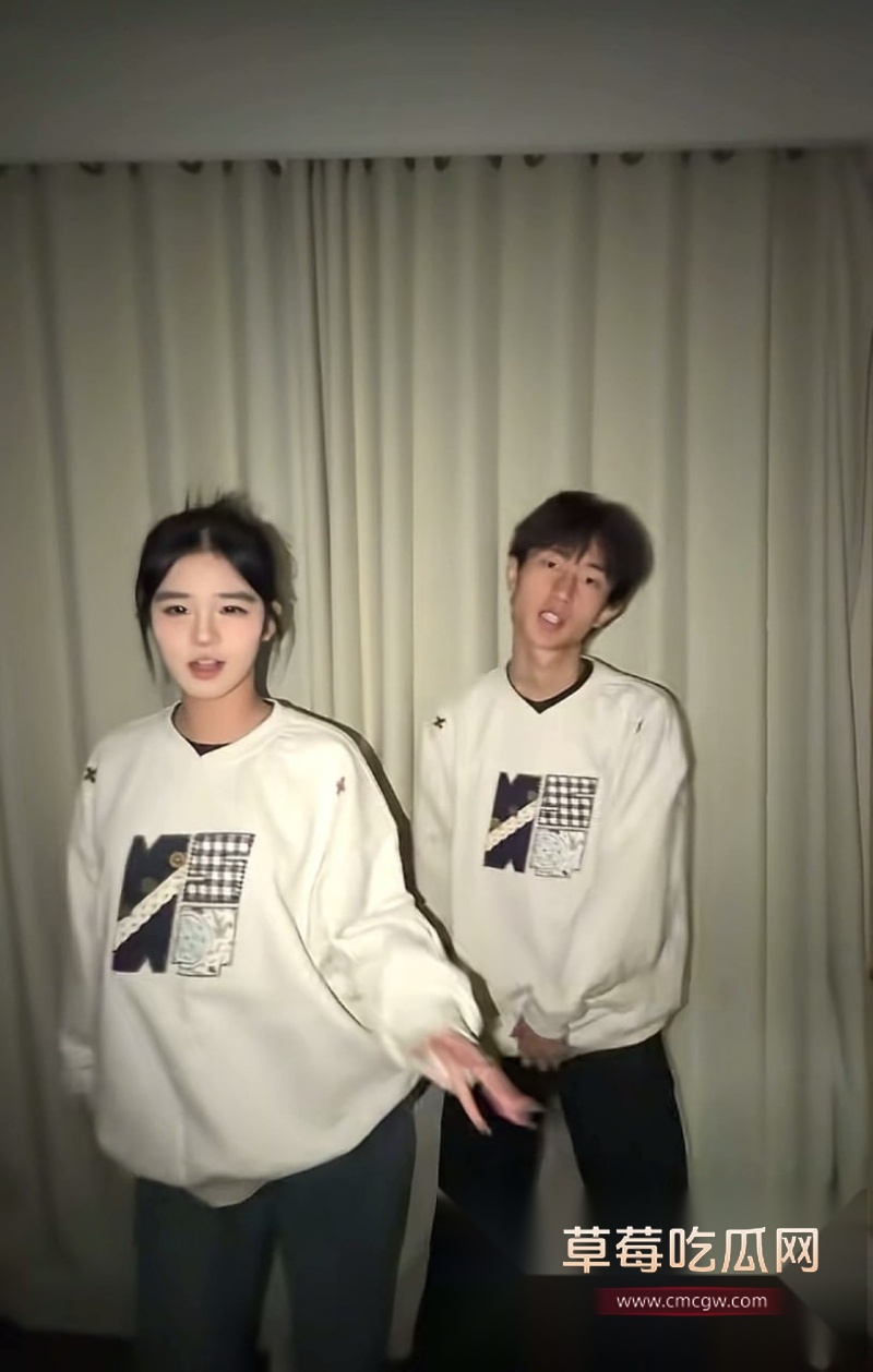 34W长沙财经网红六尺巷塌房实锤 边谈恋爱边狂操女友闺蜜 27 34W长沙财经网红六尺巷塌房实锤 边谈恋爱边狂操女友闺蜜 27