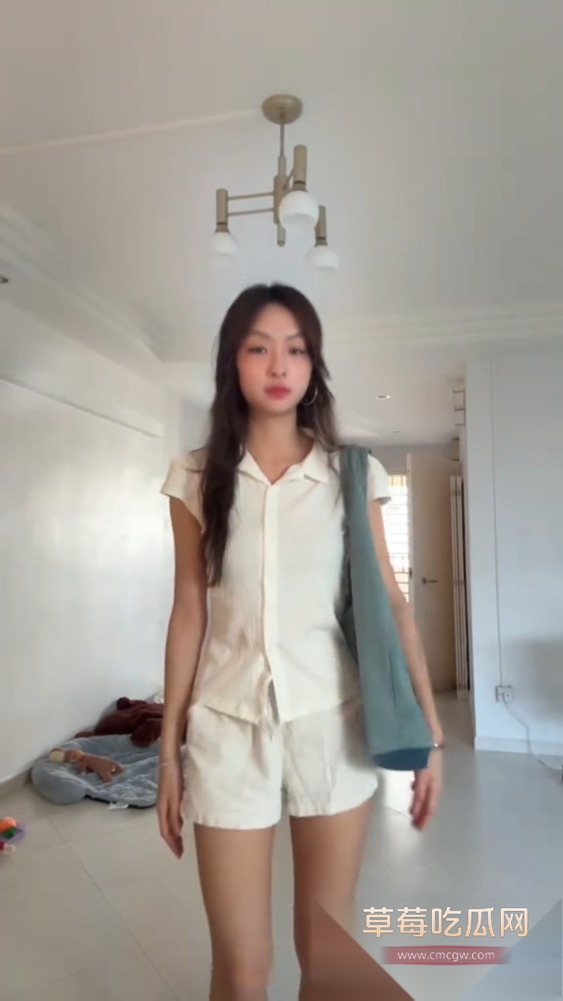 新加坡博主nadine 2 新加坡博主nadine 2