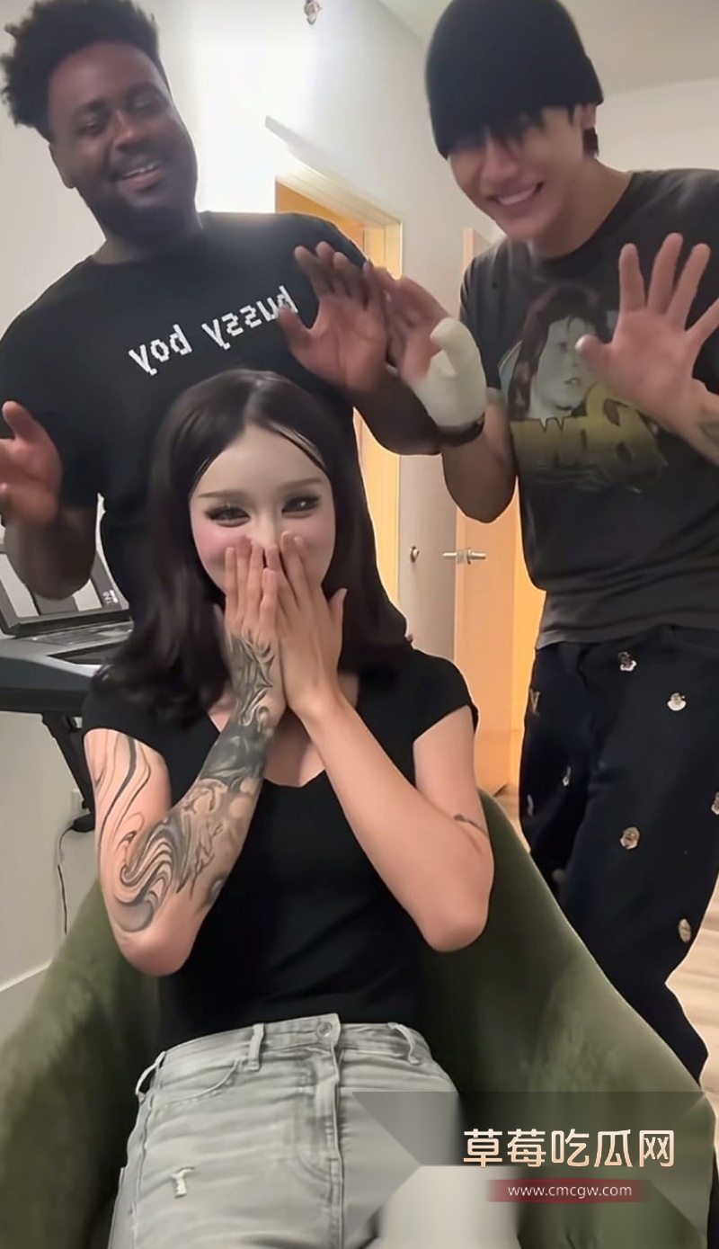 丝袜人妖 3 丝袜人妖 3