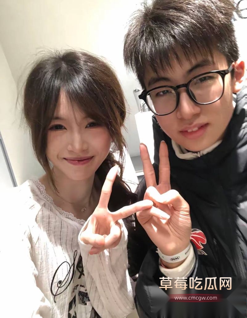 抖音172w网红1an相关照片17 抖音172w网红1an相关照片17