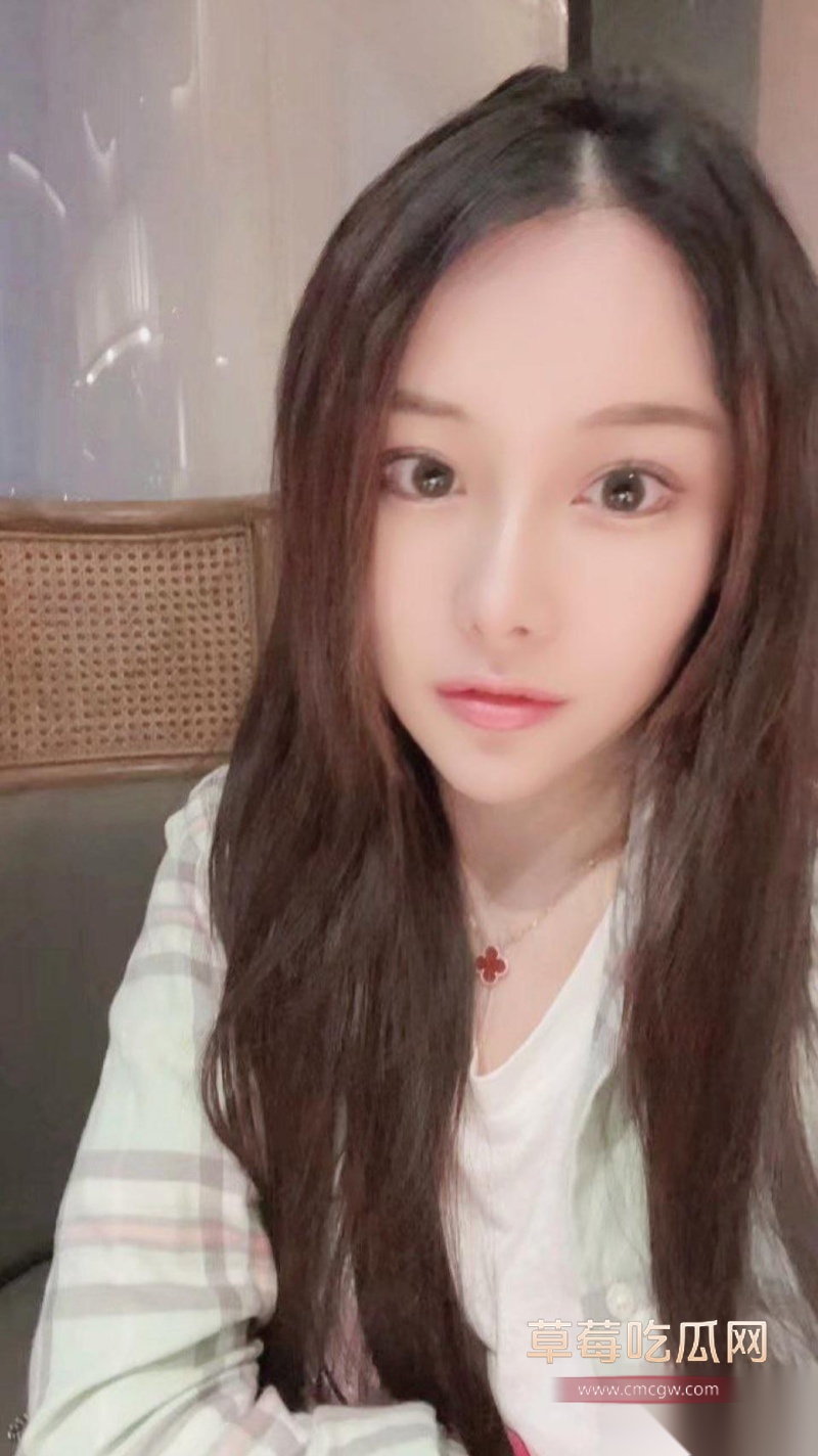 上海高颜值巨乳女神 39