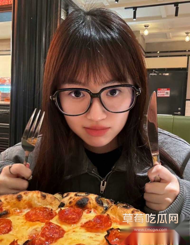 湖南大学生 刘敏华 30 湖南大学生 刘敏华 30