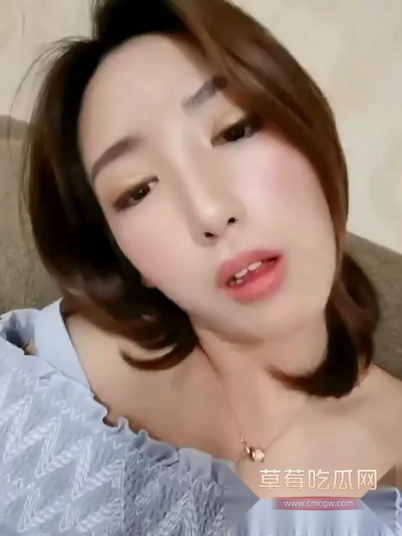 清纯美艳的女神店员 28 清纯美艳的女神店员 28