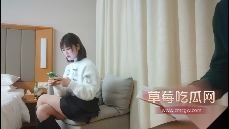 利哥探花温柔短发短裙妹 16