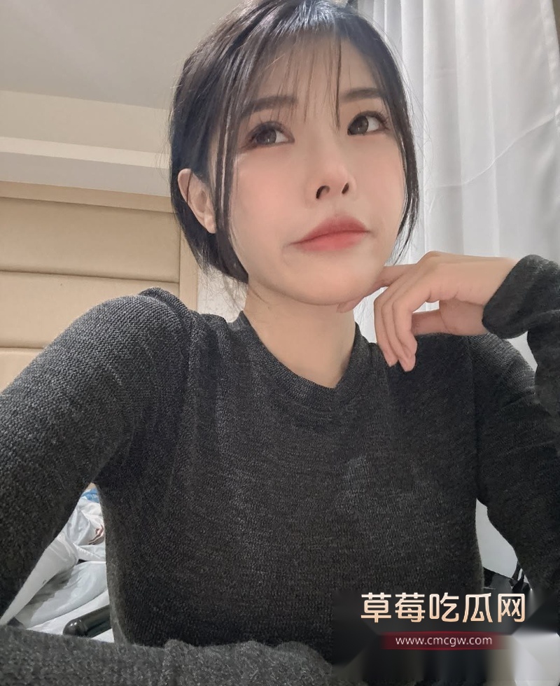 高颜巨乳护理师 张心慈 8 高颜巨乳护理师 张心慈 8