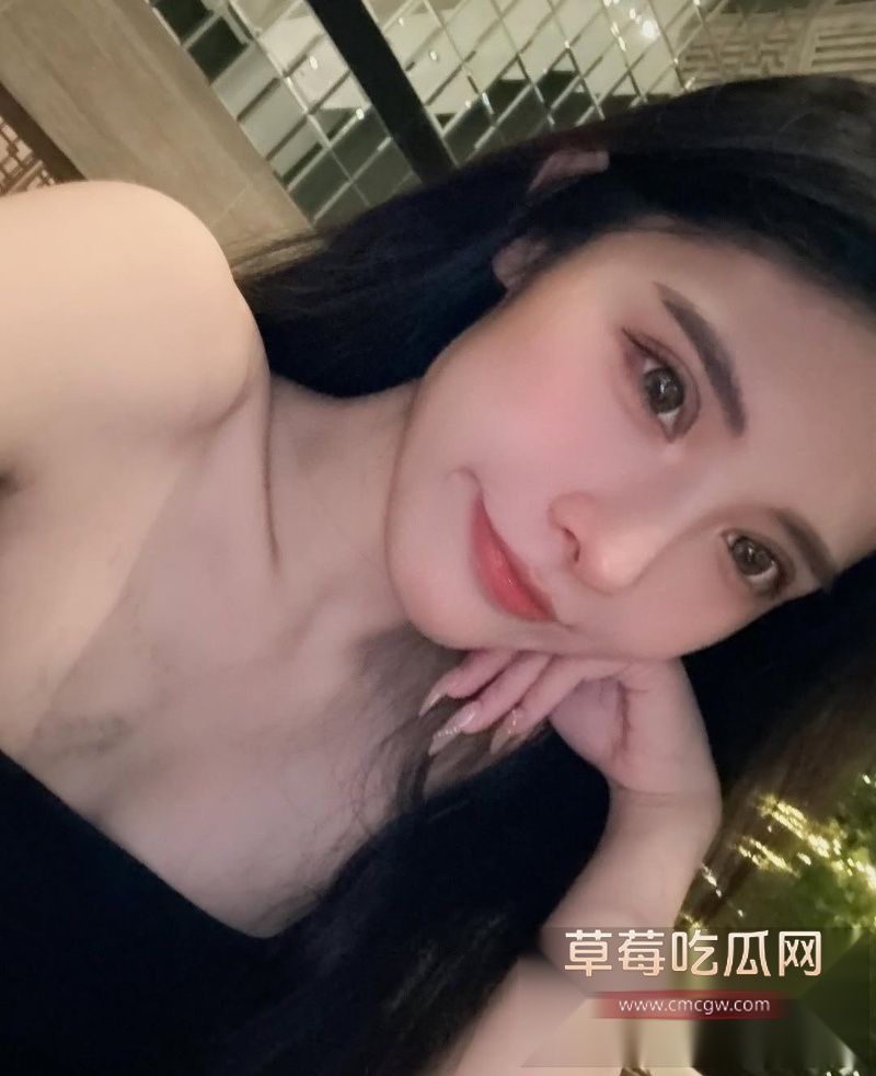高颜巨乳护理师 张心慈 10 高颜巨乳护理师 张心慈 10