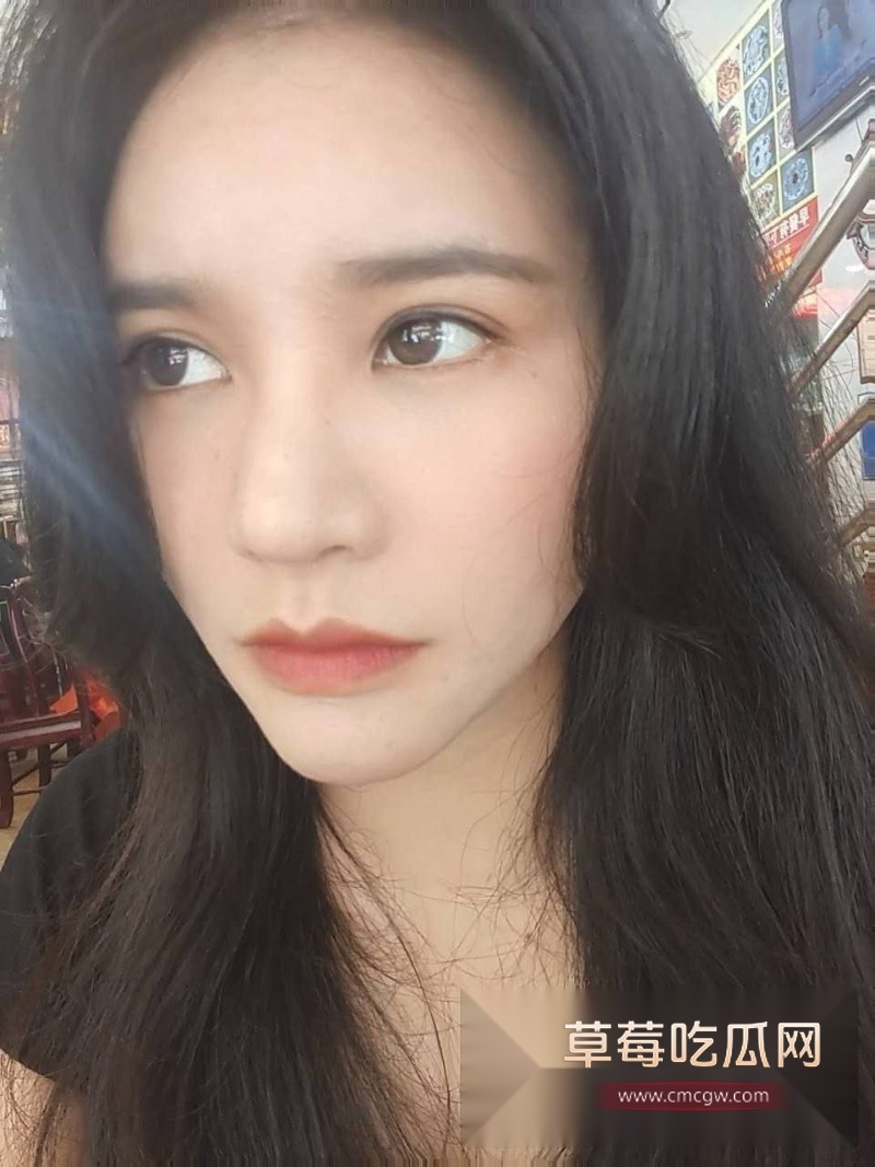 李莉莉 4